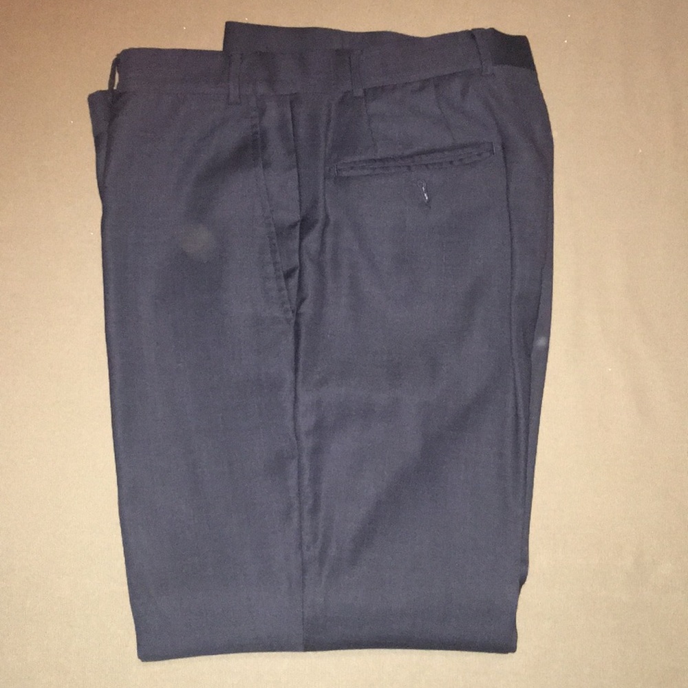 Kirkland 100% wool Gray Dress Pants Size: 36W/30L